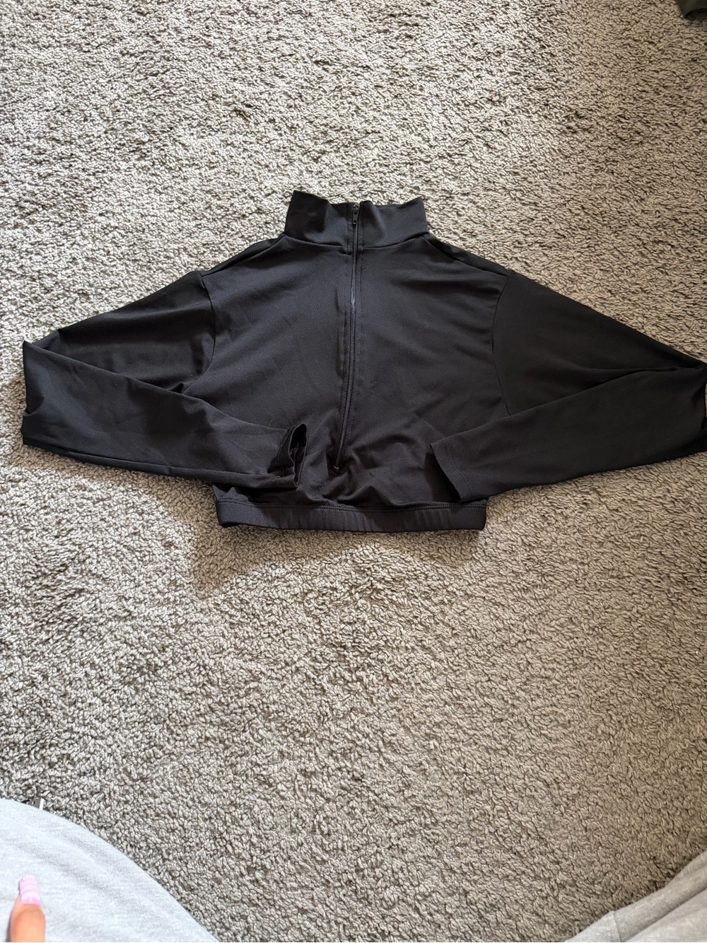 Black Cropped Half-Zip Workout Pullover